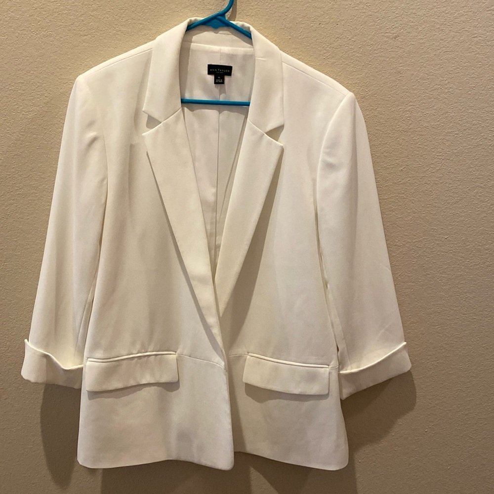 Ann Taylor 3/4 sleeve blazer - Size XL